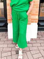 Easy Textured Crop Pant - Green